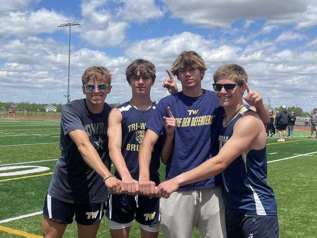 🚨New 4x4 record—3:29.49 🔥Way to go, gentlemen!! <a href="/triwestsports/">Tri-West High School Athletics</a>