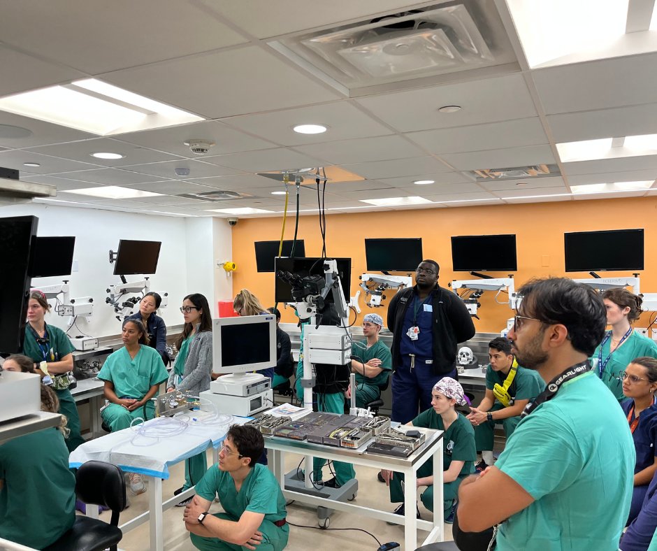 The CANES Lab is ushering in a new era of surgical training for residents, fellows and physicians. Equipped with the latest tech, the lab offers surgeons and trainees the opportunity to hone their neurosurgery and otolaryngology expertise. Learn more: loom.ly/ruzVgpc