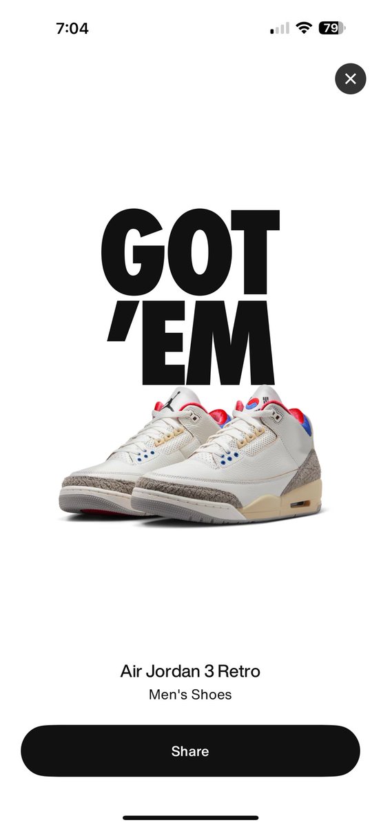 SNKR_TWITR tweet media