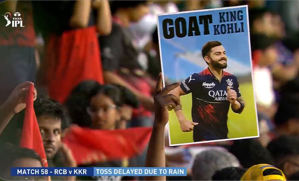 Dharsh_2020's tweet image. Ravi Shastri - "Virat Kohli made people love Test cricket. People waited to see Kohli led Indian Test team. There was no better ambassador of Test cricket" 😭😭😭

#RCBvsKKR #KKRvsRCB #IPL2025 #RCB  #Virat