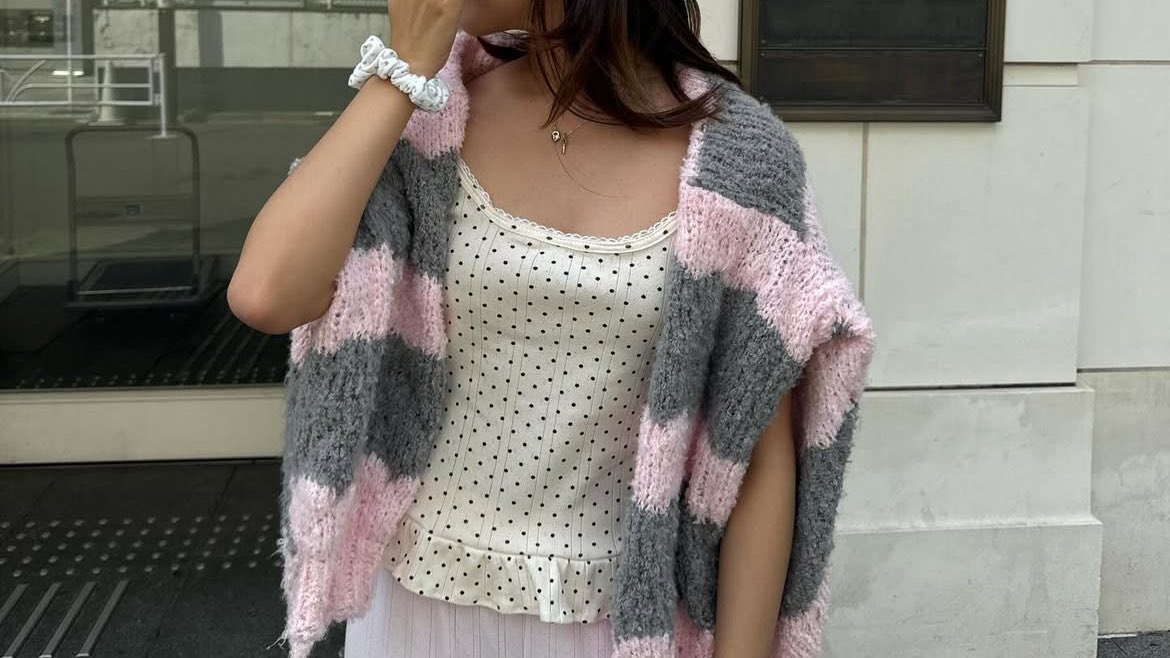 sonhosaurus's tweet photo. เจอแบรนด์ไทยทำเสื้อลาย  polkadot อีกแล้วว เป็นสายเดี่ยวนะ เหมาะสำหรับใส่ช่วงซัมเมอร์สุบบๆ🤚🏻🎧🎀 https://t.co/VhC4wxv2Xh