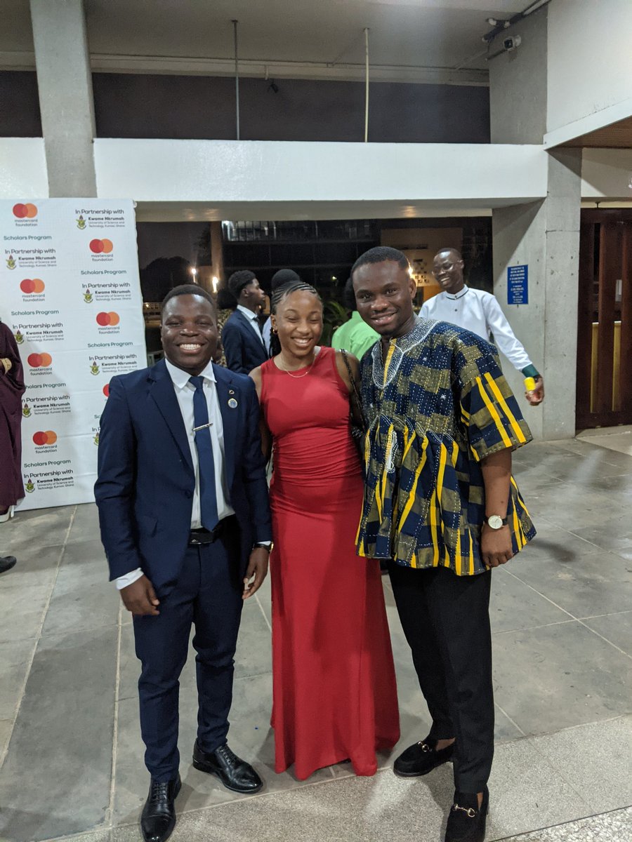 Pascal_M41's tweet image. I had the rare privilege of attending the MasterCard Scholars Vice Chancellor&apos;s Reception Dinner. 
It was fulfilling to witness MOHAMMED GENG, one of our outstanding ISA student from Gambia, being recognized as the overall best MasterCard Scholar with an impressive CWA of 88.09.