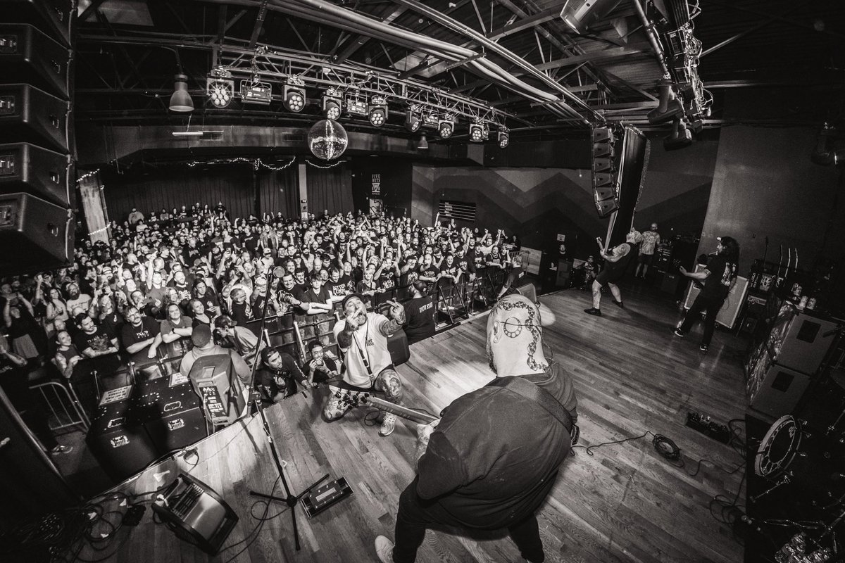 theacaciastrain's tweet image. St. Louis tonight. @MKEMetalFest tomorrow. Come pit.
📷: Stu McDonald