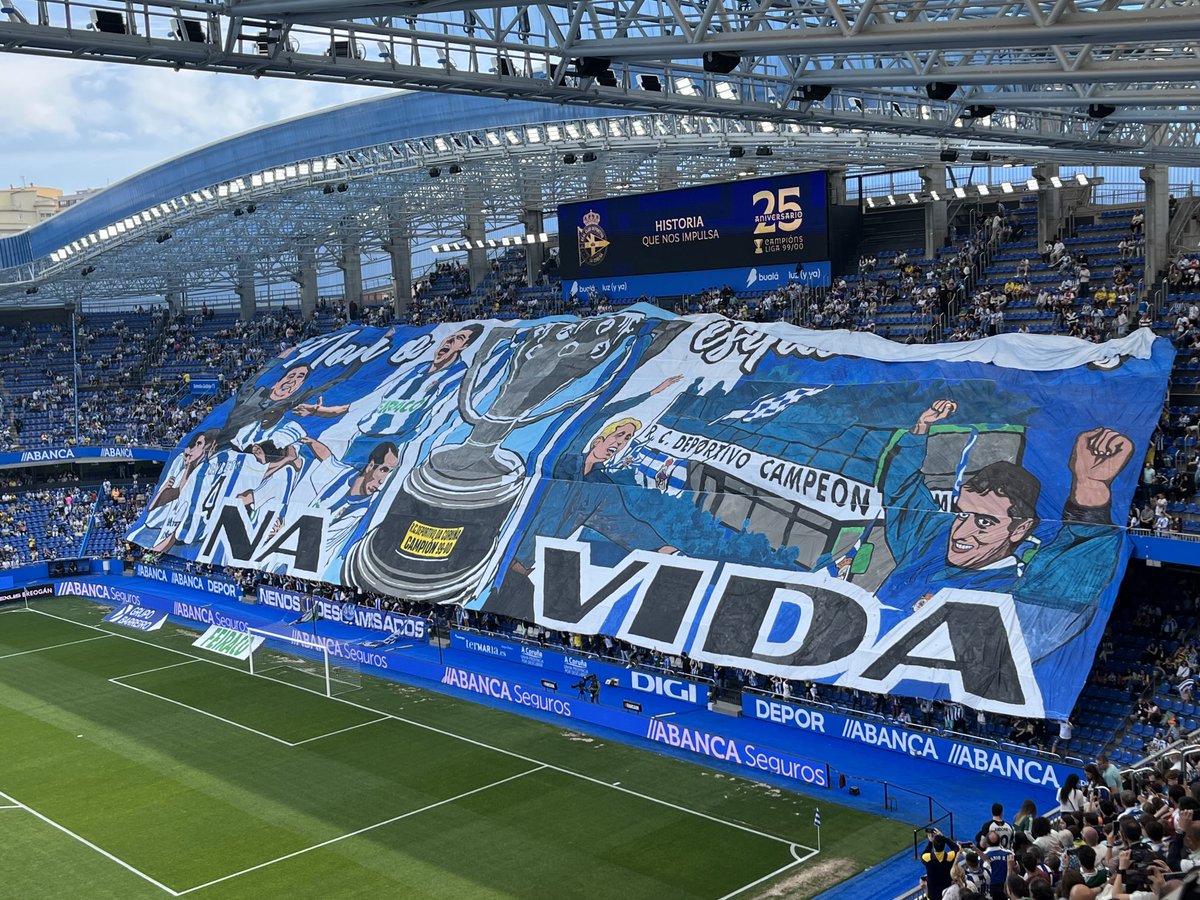 “NON O ESQUECEREMOS NA VIDA” en la grada de Marathon