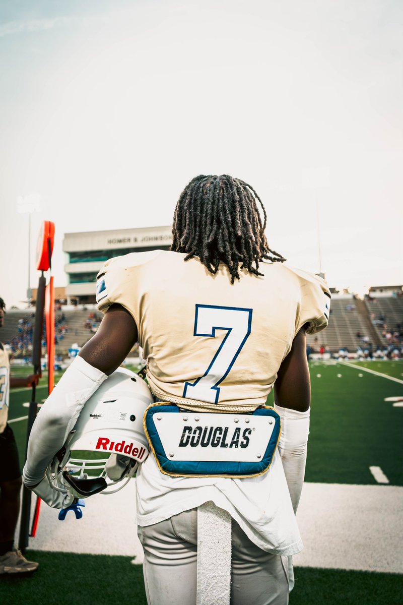 Desmond “DJ” Ford Jr (@desmondjr2027) on Twitter photo Won the spring. Had a great spring in the weight room and on the field. Now it’s time to win the summer. Junior year loading up.
<a href="/saincilaire/">Coach Ant Saincilaire</a> <a href="/CoachPJason504/">Coach P Jason</a> <a href="/TheCoachPitt/">William Pittman</a> <a href="/DareceRoberson/">Coach Roberson</a> <a href="/Shaun_Graham_DB/">Coach Graham : EBG</a> Won the spring. Had a great spring in the weight room and on the field. Now it’s time to win the summer. Junior year loading up.
<a href="/saincilaire/">Coach Ant Saincilaire</a> <a href="/CoachPJason504/">Coach P Jason</a> <a href="/TheCoachPitt/">William Pittman</a> <a href="/DareceRoberson/">Coach Roberson</a> <a href="/Shaun_Graham_DB/">Coach Graham : EBG</a>