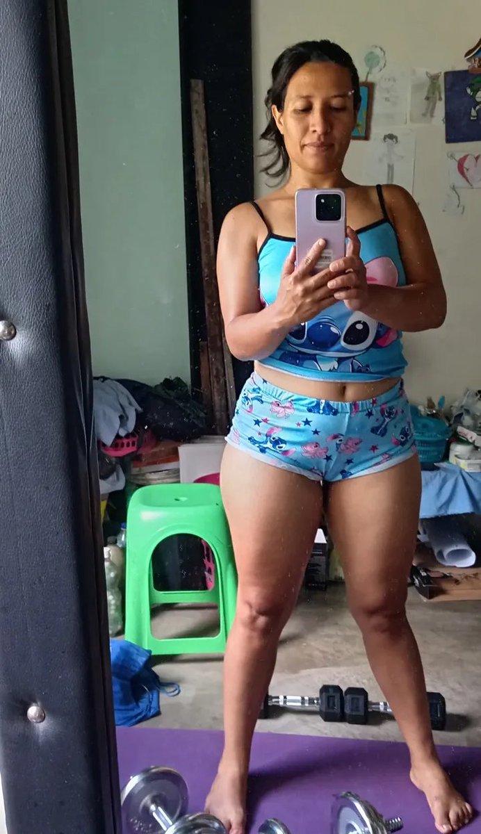 Buenos días los espero 

onlyfans.com/jackeliliii