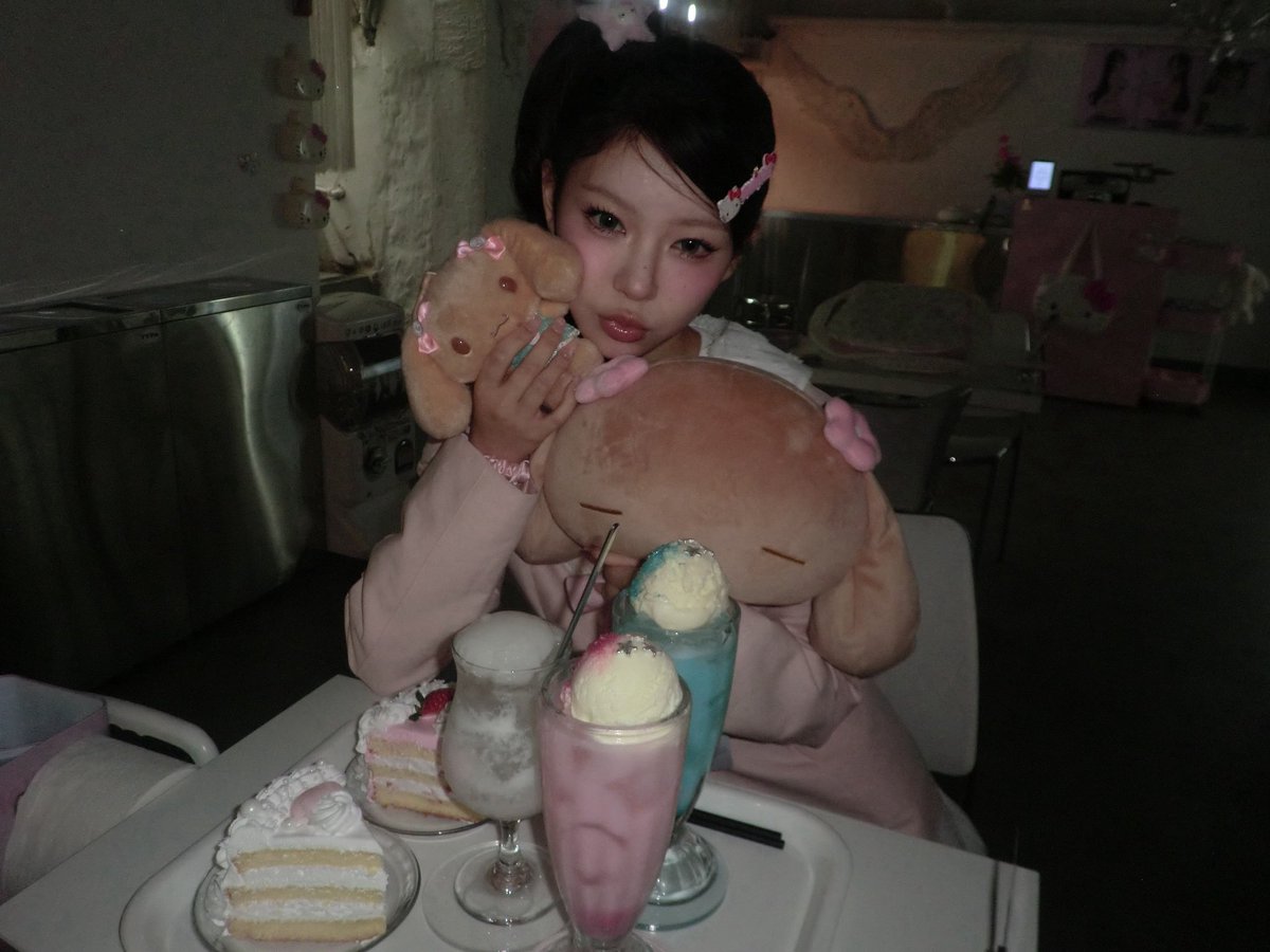 m0kas2's tweet photo. 모카님 디카 느낌좋은수준이아님.. https://t.co/ADjNkYeYyt