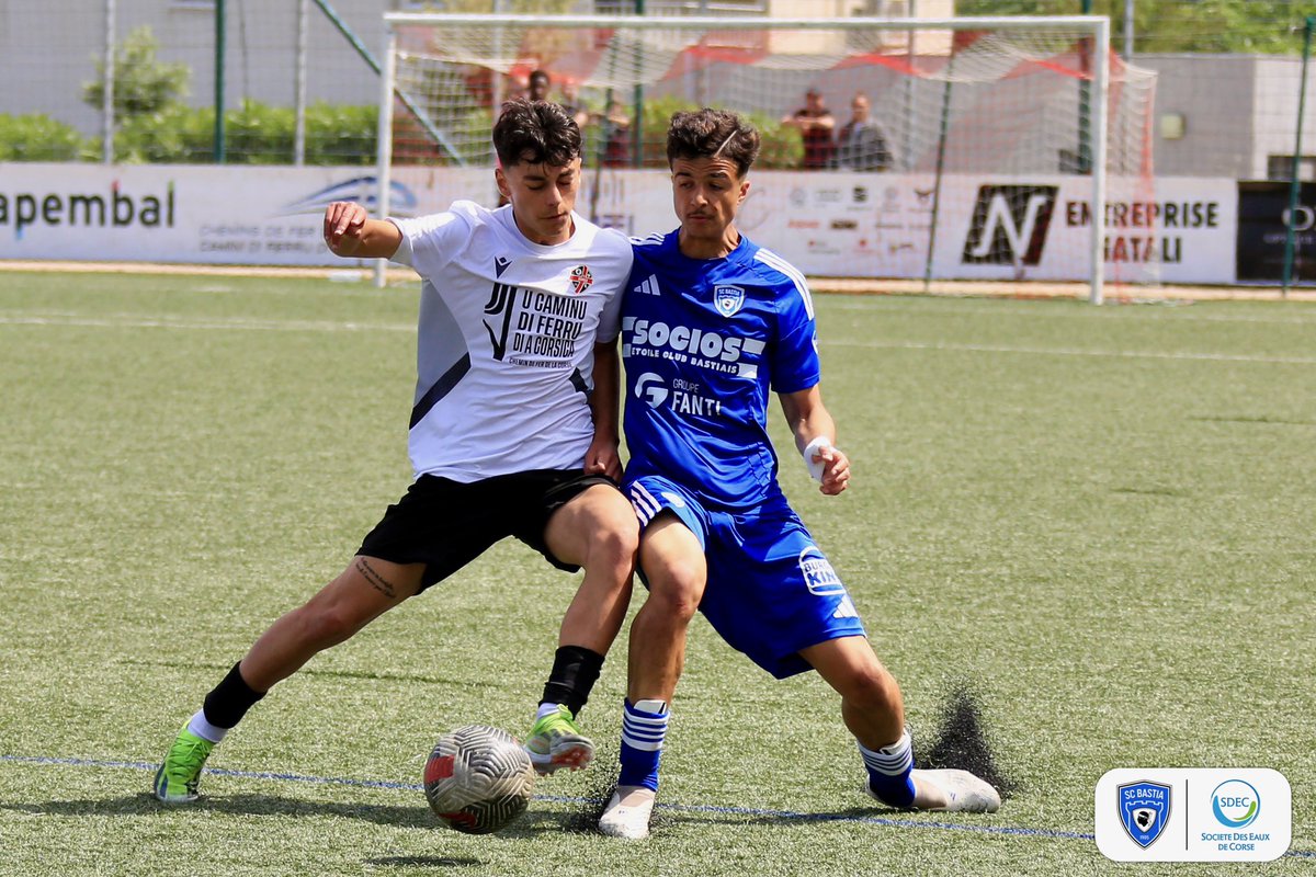 SCBFurmazione's tweet photo. #U18 R1 | Barrage allé | #FCBSCB | 2️⃣-3️⃣ | 90´
FINE DI U SCONTRU
👏 Vittoria di i nostri U18 contr'à FC BORGU ! 👏
I ritratti 📸 ©️ @Alex_Negroni_2B
🤝 Société des Eaux de Corse https://t.co/24Wzo4eqcA