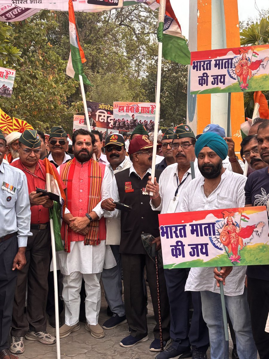 ParamjeetDang's tweet photo. #OperationSindoor #TirangaRally https://t.co/C0WbO9qld7