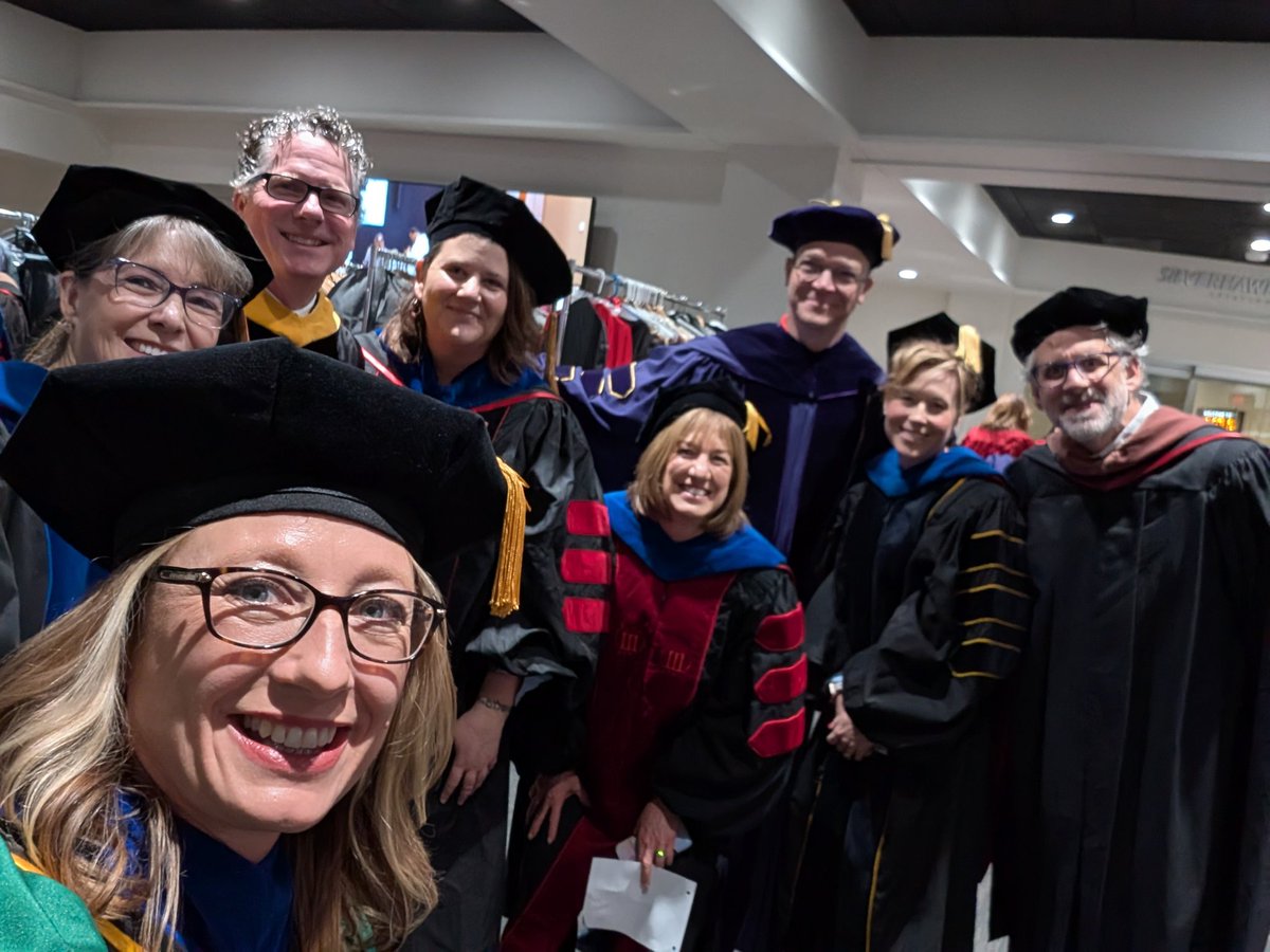 Shari Veil tweet media