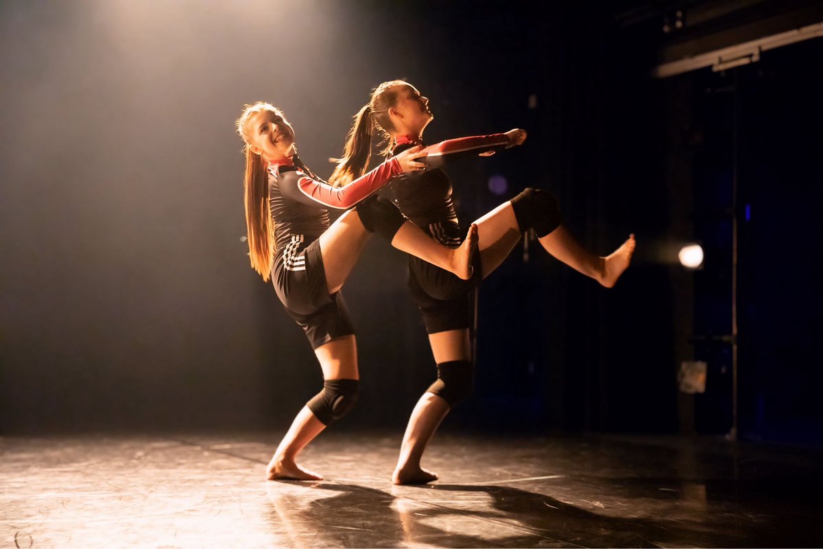 FlexusDance's tweet photo. ✨”Many performances moved me to tears”✨
(Audience Feedback)

‘Developed Empowered Dance Warriors’

@FlexusDance 
@Arena_Theatre 

📸 @TWPhotograph 

#FlexusDanceCo #Educate #DanceInEducation #GCSE #Alevel #BTEC #GoldArts #DanceClub #FE #HE #Wolverhampton #Celebration https://t.co/x7gO0UDpvD
