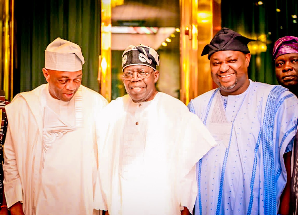 L - R: Dr. Yunus Abiodun Akintunde, President Bola Ahmed Tinubu <a href="/officialABAT/">Bola Ahmed Tinubu</a> GCFR and my humble self.

#Skimeh