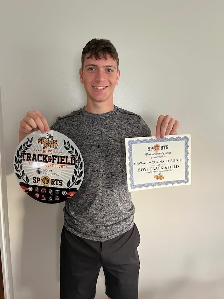 Navaar MacDonald-Risner (@navaarmacrisner) on Twitter photo Blessed to have been chosen as <a href="/sportspage865/">The Sports Page</a> Track and Field Athlete of the Year! <a href="/SESIAthletics/">Samuel Everett School of Innovation Athletics</a> <a href="/eccaathletics/">ECCA_Athletics</a> <a href="/CSAPrepStar/">PREPSTAR</a> <a href="/TDT_Sports/">Daily Times Sports</a> Blessed to have been chosen as <a href="/sportspage865/">The Sports Page</a> Track and Field Athlete of the Year! <a href="/SESIAthletics/">Samuel Everett School of Innovation Athletics</a> <a href="/eccaathletics/">ECCA_Athletics</a> <a href="/CSAPrepStar/">PREPSTAR</a> <a href="/TDT_Sports/">Daily Times Sports</a>