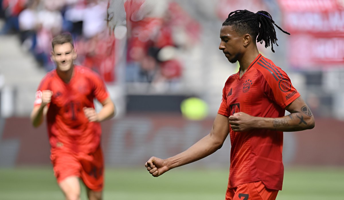 he makes scoring freekicks looks so easy man #MyWinger