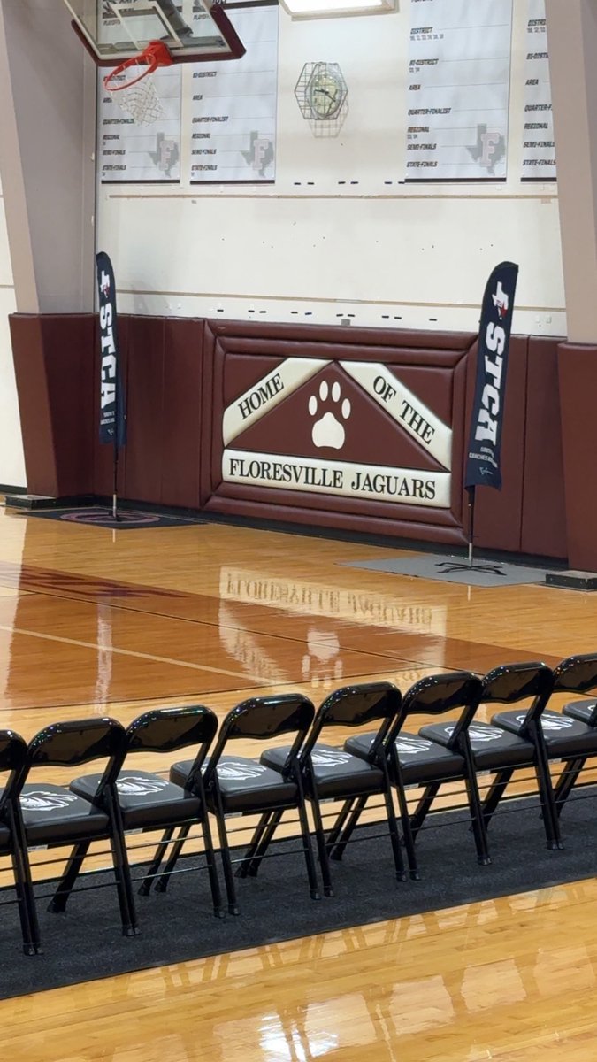 One last rodeo for Kristen representing Pearsall in Floresville at 10:00 at the STCA All Star game. 💚🤍🤘🏐

#RefusetoSink