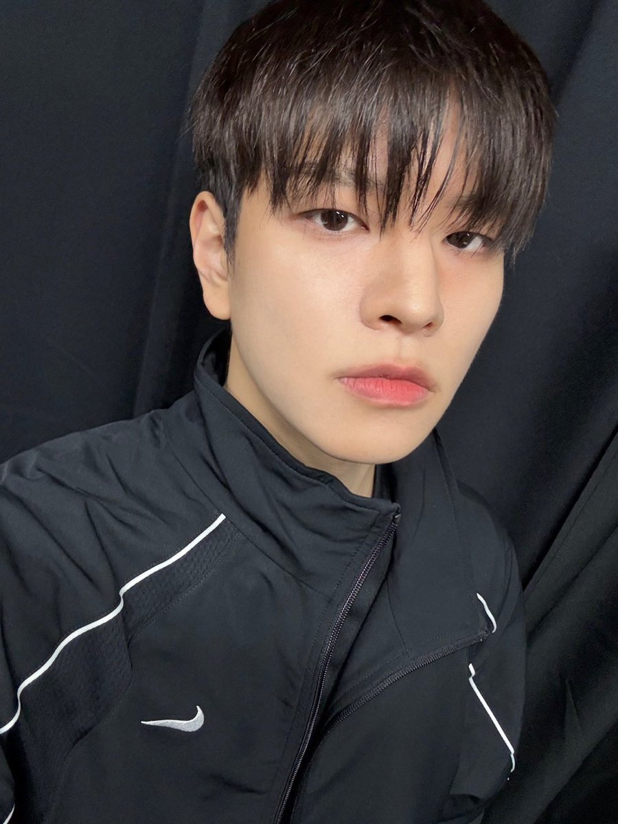 SEUNGM1NE's tweet photo. blessssss🙏🙏🙏🙏🙏 https://t.co/ePUeWsaE30