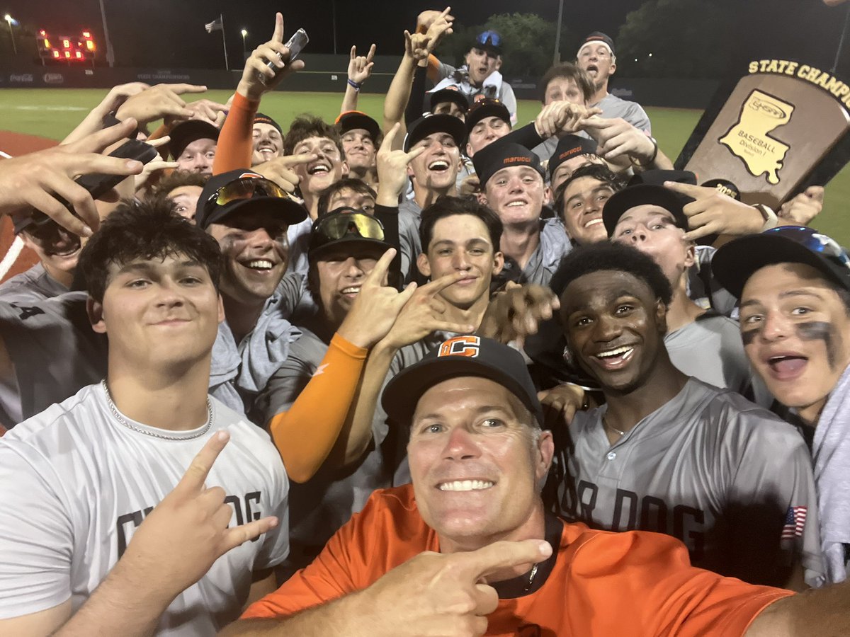 🧡🖤🐻⚾️
<a href="/CurDogBaseball/">Cur Dog Baseball</a>
