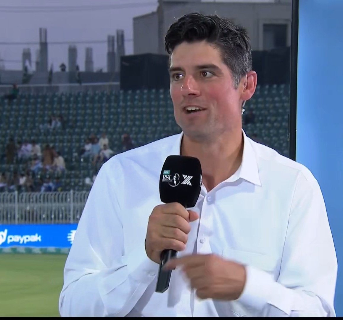 imransiddique89's tweet photo. Thank You Alistair Cook and David Warner for Coming 🫡🫡 https://t.co/Hc84bjLhRT