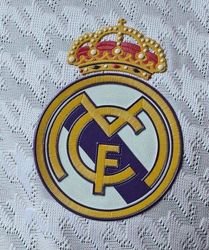 MadridXtra's tweet image. 🚨 CONFIRMED: Real Madrid want ANOTHER CB after signing Dean Huijsen! @carrusel