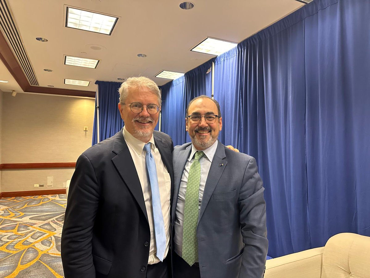 AgendaCAF's tweet image. CAF and the @hiltonfound have signed a new partnership to boost sustainable and inclusive development in the region, with a special focus on migration, early childhood development, institutional innovation, and social inclusion particularly in 🇨🇴Colombia and 🇪🇨Ecuador.
Through…
