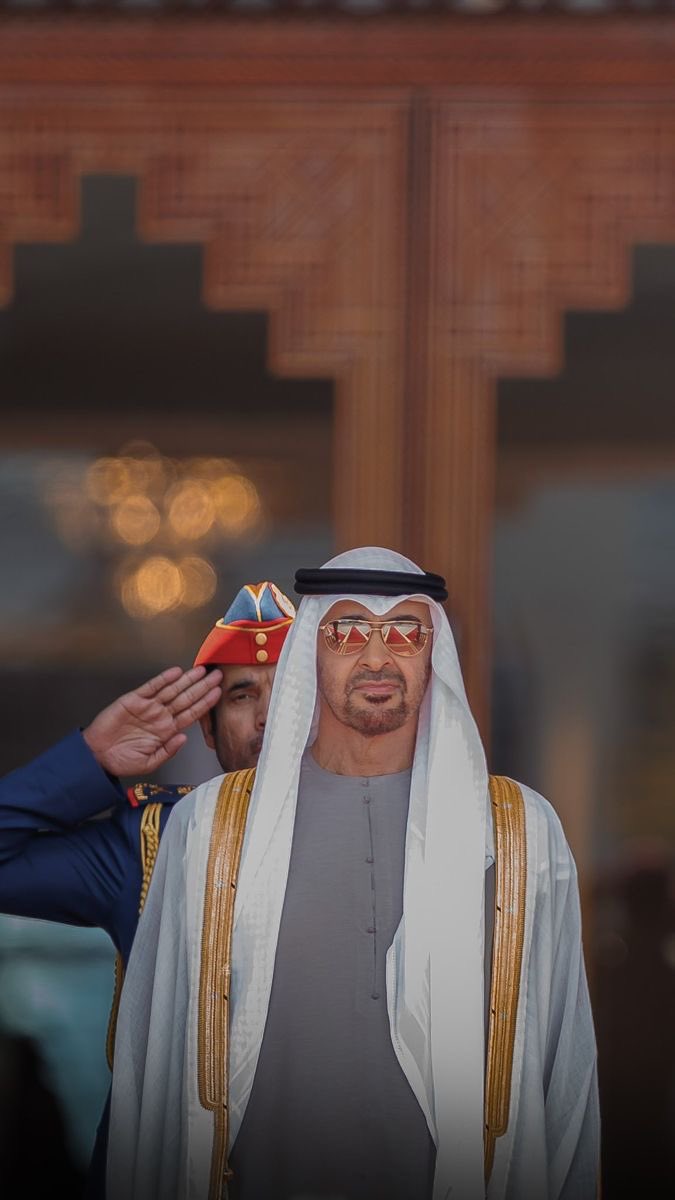 سْ tweet media
