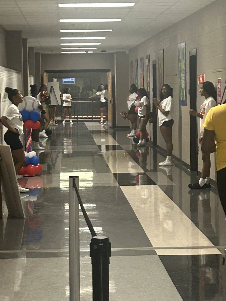 Liz Young (@lizdyoung) on Twitter photo Happening now! <a href="/GO_Fulton/">GO Fulton Recruiting</a> welcoming candidates for our annual Operations Fair. <a href="/FultonCoSchools/">FultonCountySchools</a> Happening now! <a href="/GO_Fulton/">GO Fulton Recruiting</a> welcoming candidates for our annual Operations Fair. <a href="/FultonCoSchools/">FultonCountySchools</a>