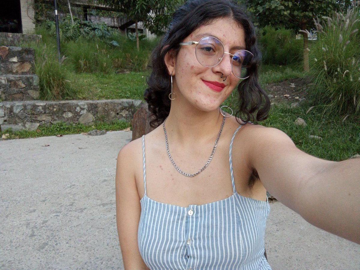 tiktok.com/@love.electra.…