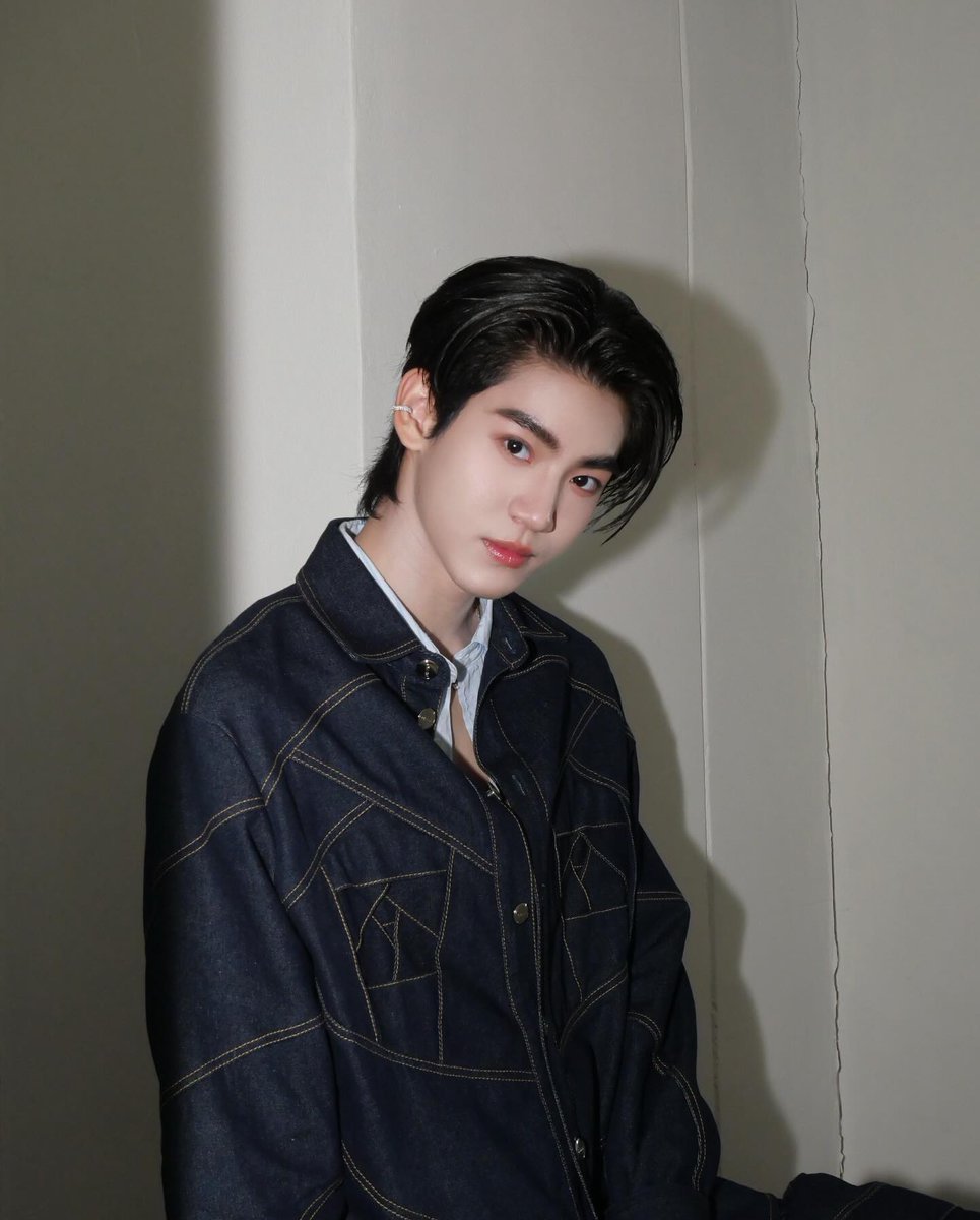 AlmondOfficial_'s tweet photo. 📸[IG Update] makheua_makeup (1)

ขอบคุณพี่ช่างหน้าช่างผม เบื้องหลังความหล่อของน้องแอลม่อนนะคับ 🥰

Makeup @ makheua_makeup @ ladiesbelovely
Hair @ chatchajhak
Style @ iamsarunthorn24

#Almondbabybigboy #ด้อมภภ #PSPW