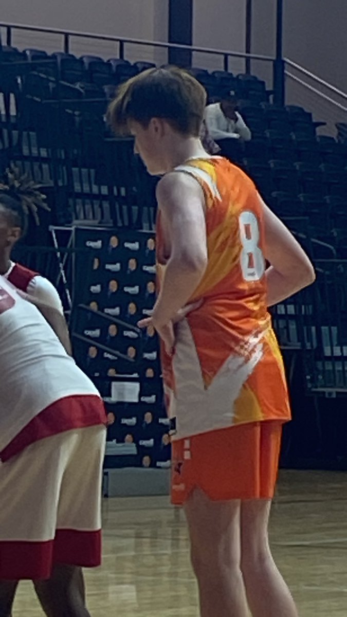 First look at GW 2028 Kirk Akers.  A 6’6” wing who is on fire from deep in the first half.