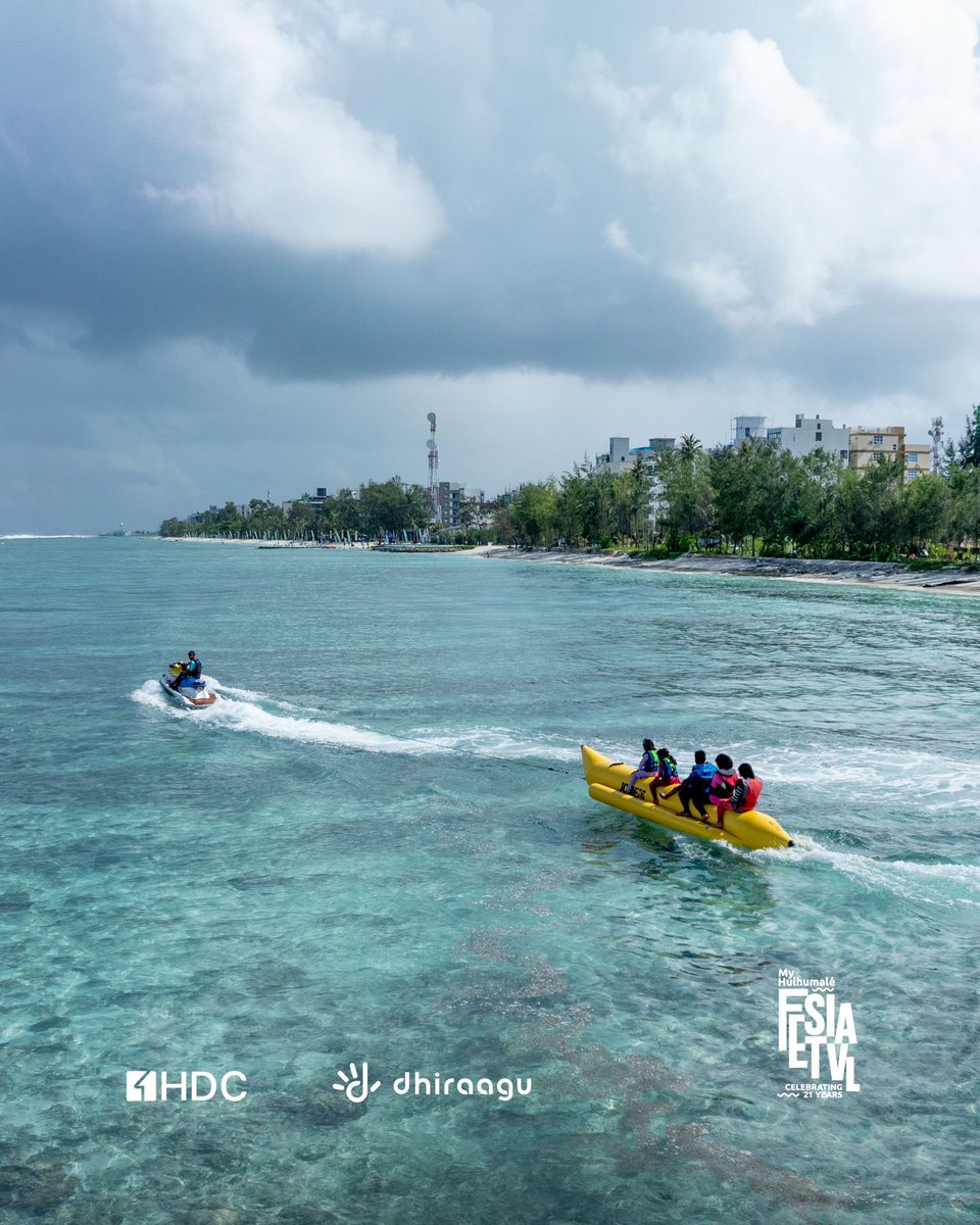 Waves crashed, jets flew. Overjoyed kids and families. 

Hulhumalé Beach was quite a picture today. The energy was waveelectric at MyHulhumalé Beach Fest! 

<a href="/Dhiraagu/">Dhiraagu</a> 
<a href="/islandbevmv/">Island Beverages Maldives Pvt Ltd</a> 
<a href="/MyHulhumalemv/">My Hulhumalé</a> 

#MyHulhumaléFestival 
#withhdc
#MyHulhumalé