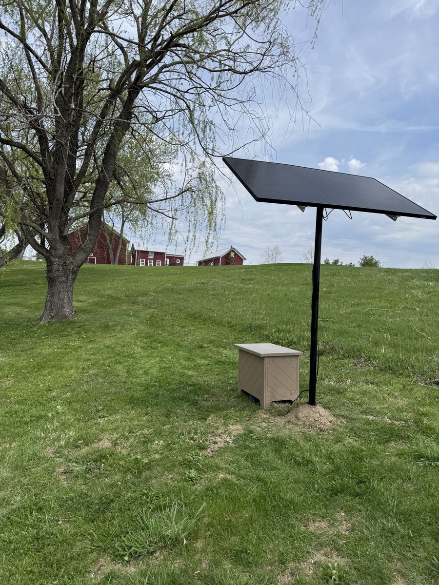 thepondandlake's tweet image. Transform your pond with our Solar Diffused Aerator! 🌞💧 This solution enhances water quality by increasing oxygen levels, promoting healthier fish and cleaner water. 

#SolarAerator #PondLife #SustainableLiving #HealthyPond