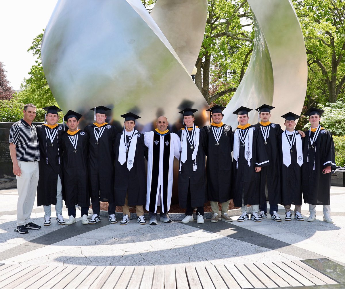 Congrats to our 2025 grads! We are so proud! #gofriars