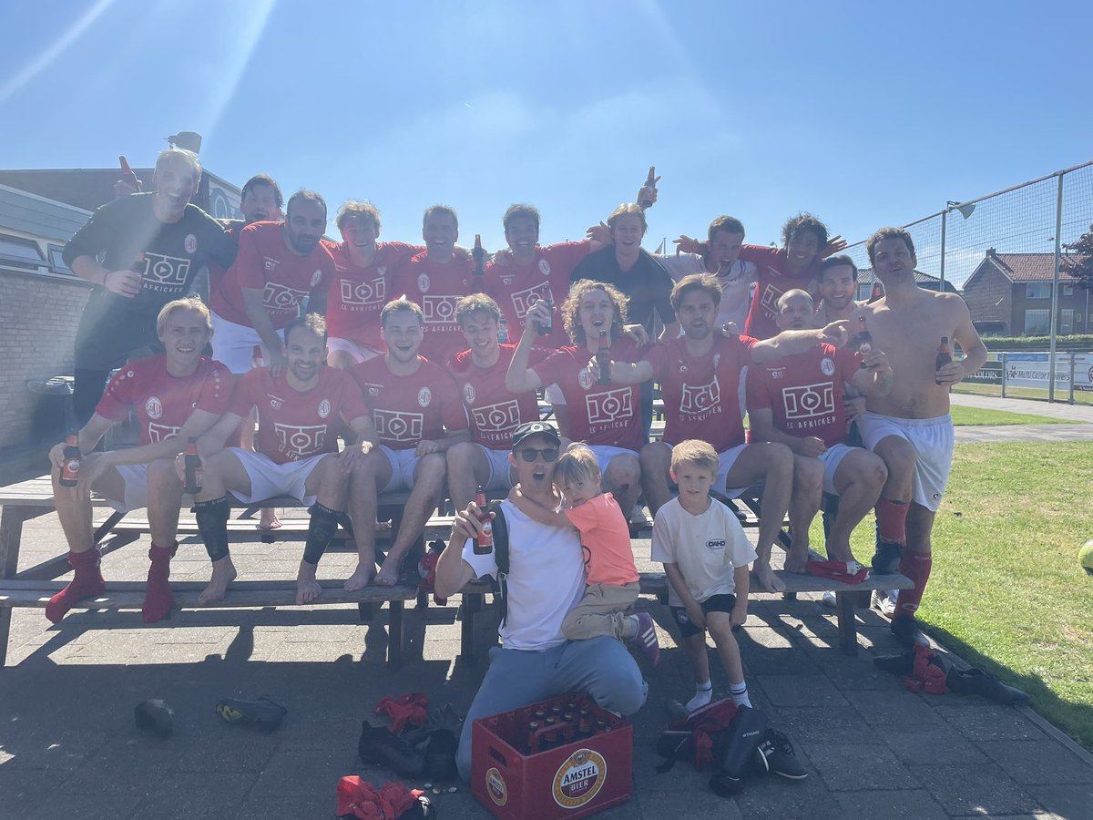 MISSIE GRACHTENTOCHT ✅✅✅

ROODWITTE HELDEN!!!! ♥️🤍♥️