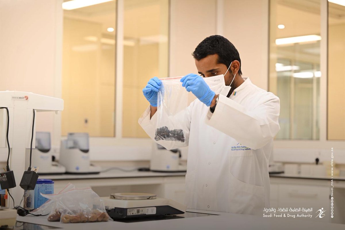 Saudi_FDA's tweet photo. مختبرات هيئة #الغذاء_والدواء مستعدة لدعم جهود حماية سلامة الحجاج، باستخدام أحدث الأجهزة والتقنيات المخبرية المتقدمة.
https://t.co/E3Jfrod7kW
#حج_بصحة
#يسر_وطمأنينة https://t.co/T4Stihd5LW