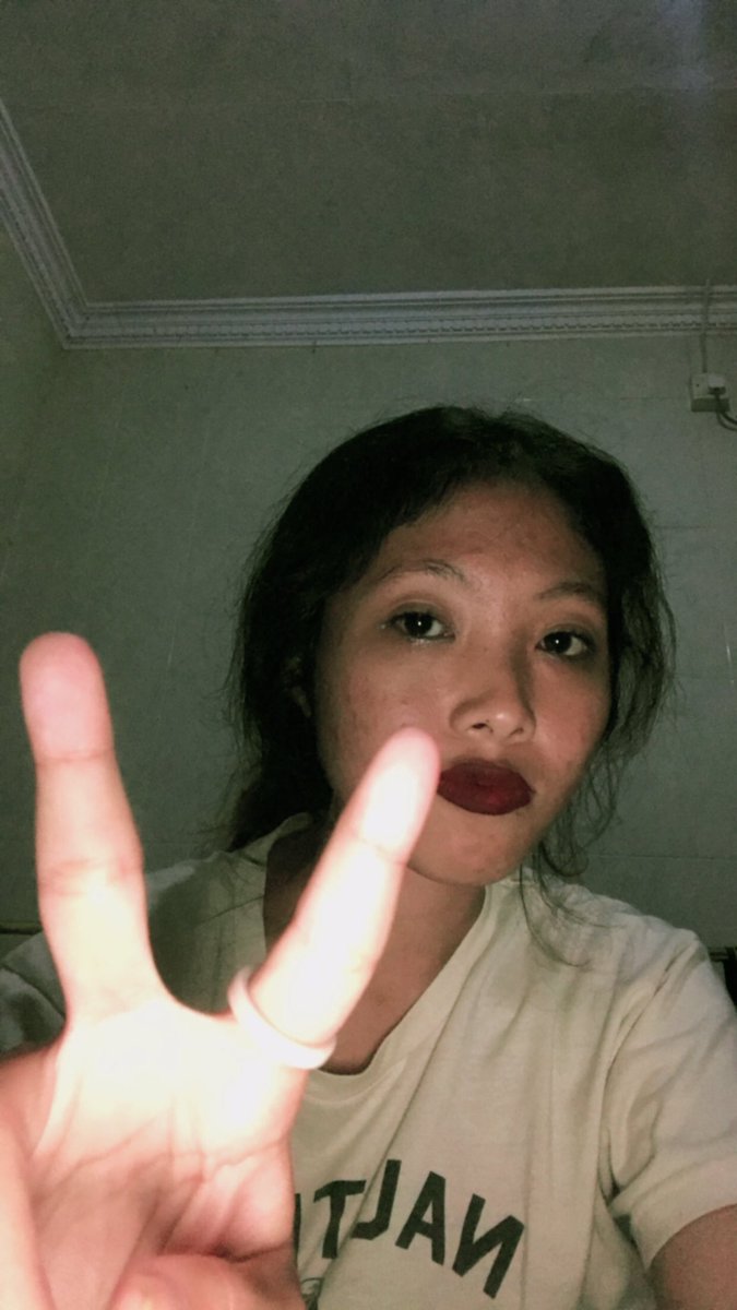 knithetapes's tweet image. ok selalu recommend feyrely nomer 14 trs skrg di mix sm timephoria nebula tp ga diombre yeah, (semoga besok ga di pelototin tante-budhe-pakdhe-ponakan) 👍🏻👍🏻👍🏻👍🏻 #bismillahlivingoodlife #mauduit