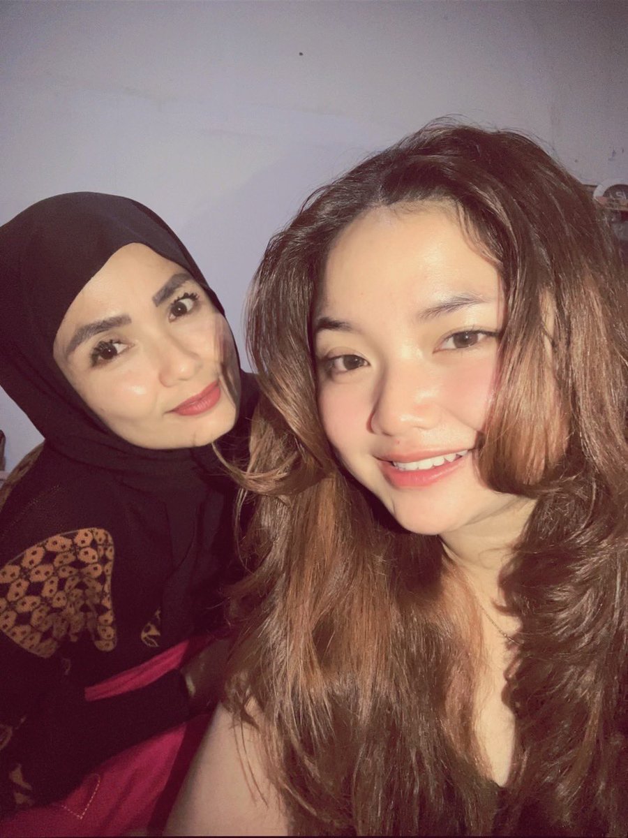 chel_laut's tweet photo. Bestie seumur hidupku 🤍 https://t.co/lRPAfEueD4