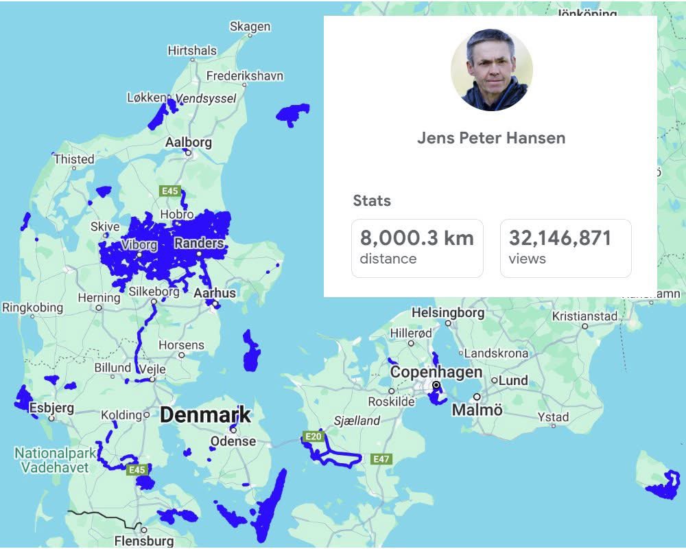 Min pendant til Birthe Kjær’s Vi maler byen rød er Jeg maler landet blå.

Har nu produceret 8.000 km blå #GoogleStreetView linjer, og naturligvis alene ved at gå, cykle, stå på ski eller sejle i kajak.