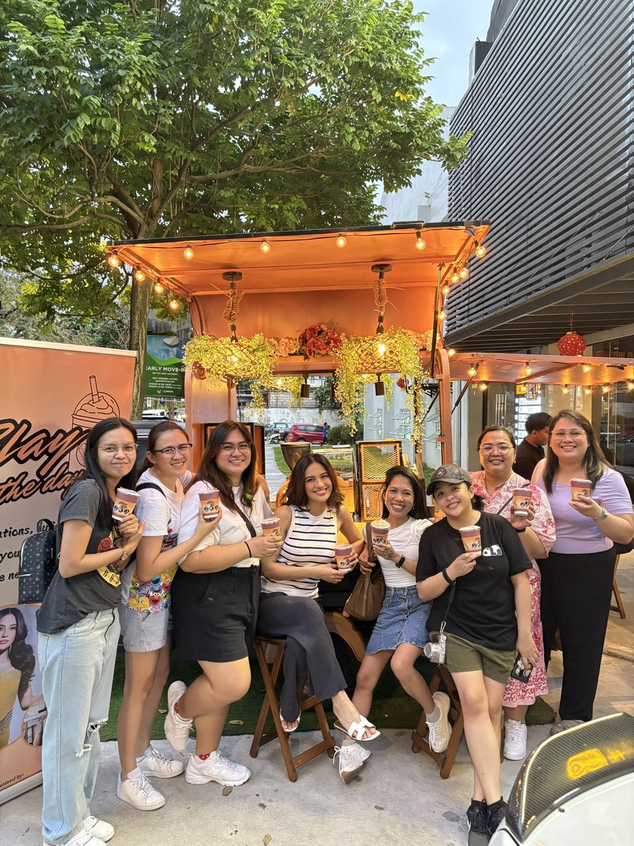 SuperPattyRicia's tweet photo. Happy Birthday to the one who continues to inspires  us through her craft! Wishing you a year filled with joy, love and success 💖 Love you lots, @MyJaps 😘

#HappyBirthdayJulieAnne
THIRTY ONEderful YEARS WITH JULIE
#JulieAnneSanJose
Page 17 of JAPSMonth https://t.co/HTyvHzmPzn
