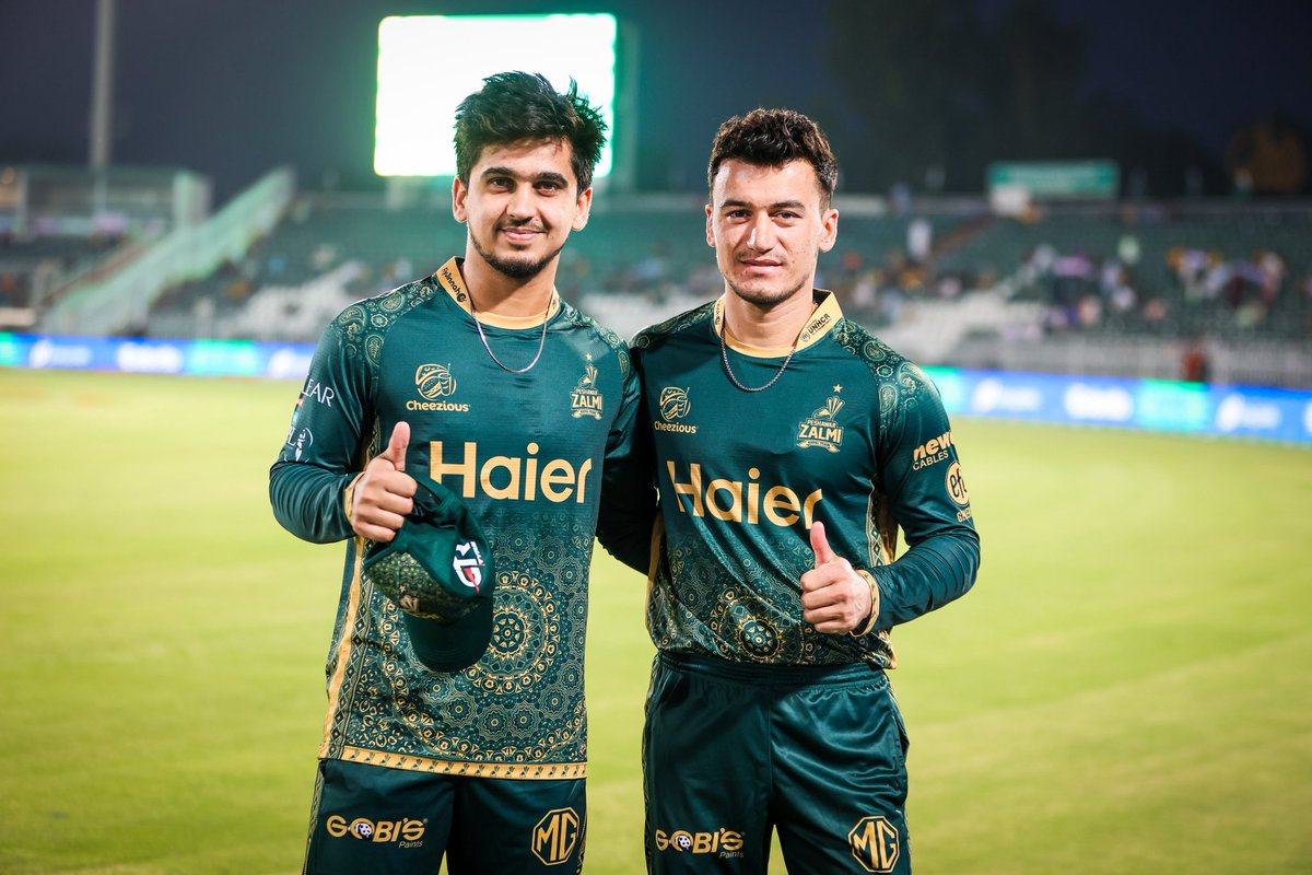PeshawarZalmi's tweet photo. Wearing pride, playing with purpose 🙌

Zalmi stars in the #ZalmiXLegacy Kit #PakistanEdition, a symbol of unity, strength, and national spirit. 💚

#Zalmi #YellowStorm #HBLPSLX #PZvKK https://t.co/69M9ObPHro