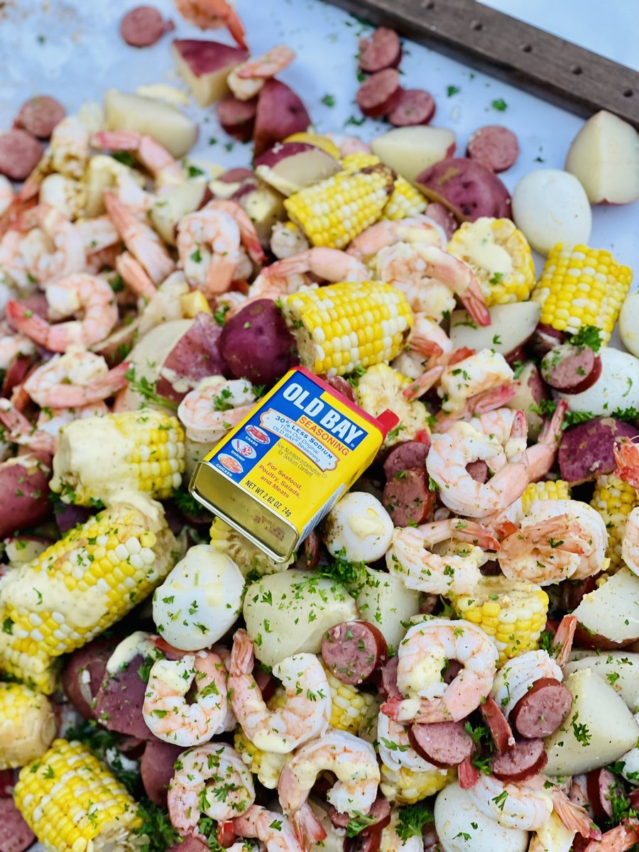 OrionBerridge's tweet photo. Shrimp Boil is my annual birthday tradition… nailed it! @OLDBAYSeasoning #shrimpboil https://t.co/PJGcK3ByN3