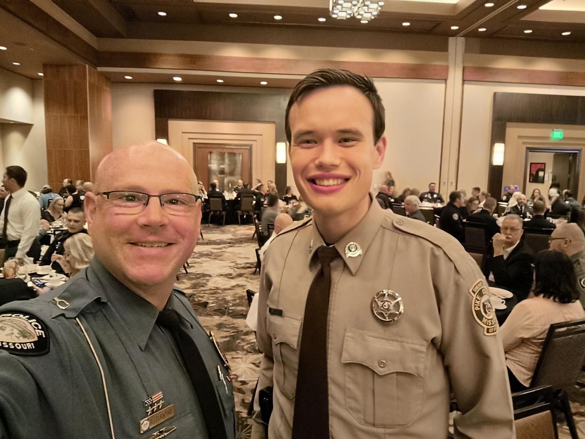 partylike1399's tweet photo. So proud of my SIL @conor_leland !!
Congratulations on the MADD Award and recognition!
#BetterLawEnforcement
#SuperCops https://t.co/b1nKhumIxY