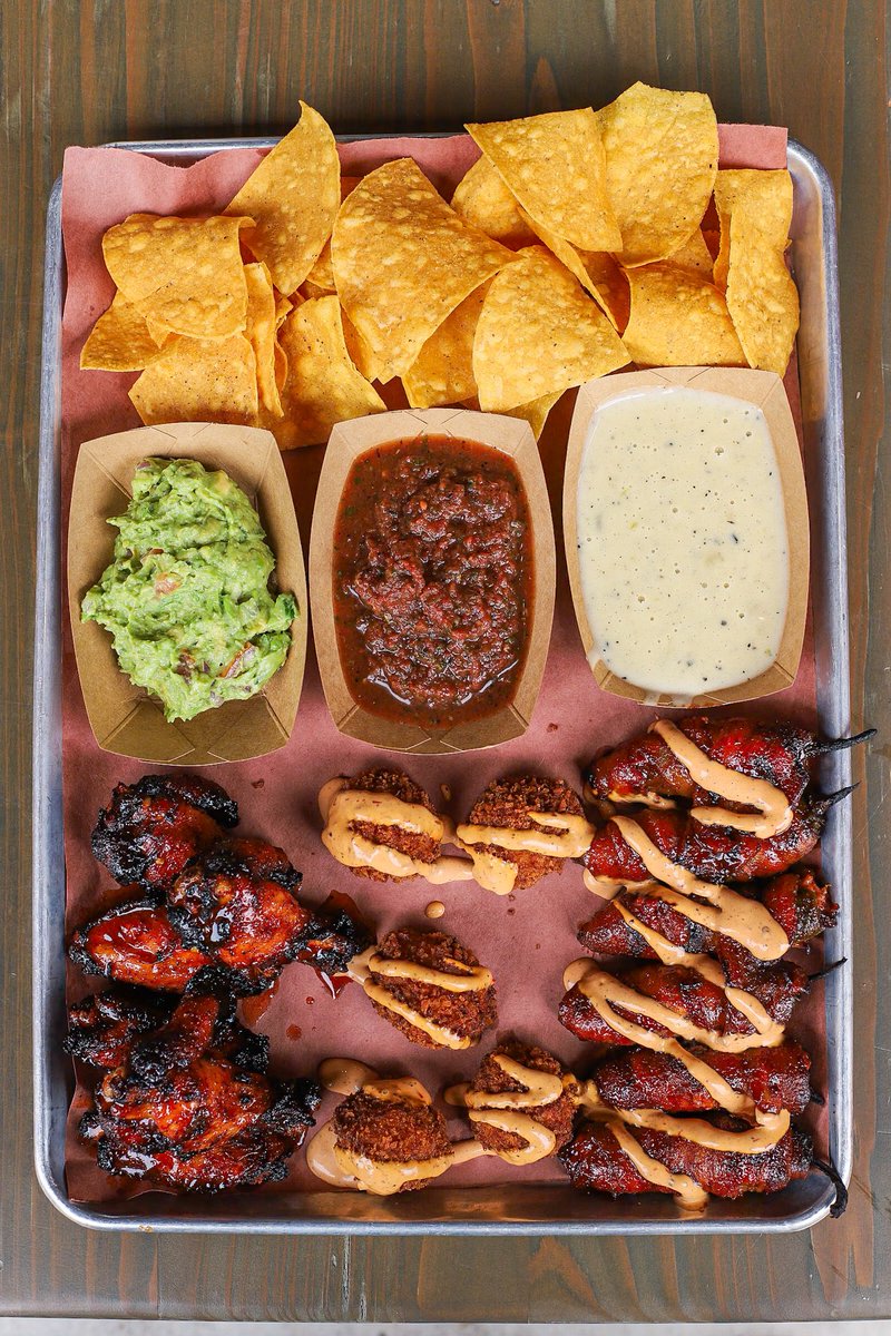 cousinstxbbq's tweet photo. Saturday and THIS!!!! https://t.co/VusBvarsDj
