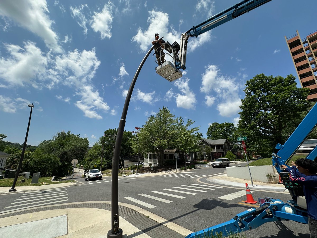 This week, crews installed new light poles at the intersection of Center and West. 

The upgrades were done as part of the West Avenue Streetscapes project – one of several #FayettevilleBondProjects that, together, create The Ramble.

fayetteville-ar.gov/4424/The-Ramble