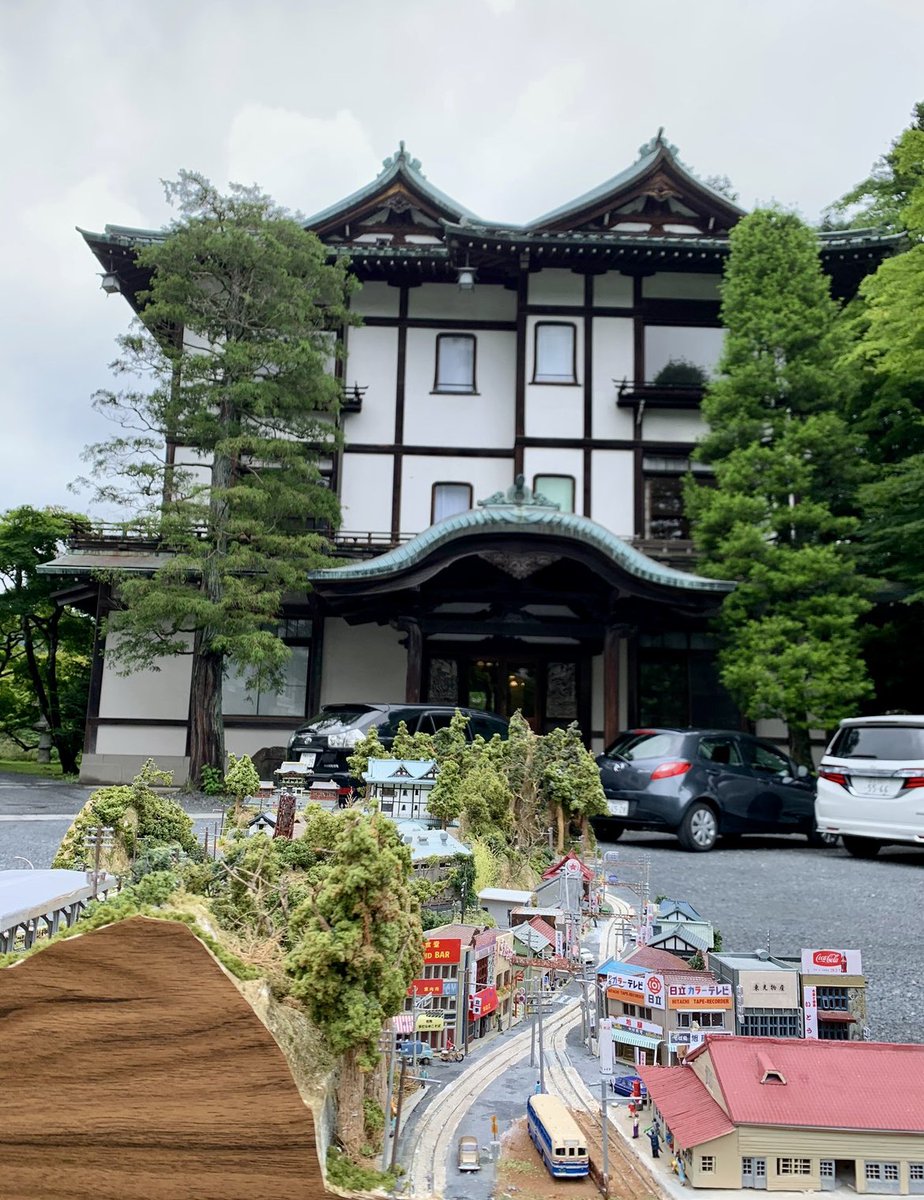 TETSUHEN's tweet image. くどいですが、せっかくなので、追加の写真掲載させて頂きます！実物の神橋や日光金谷ホテル（別館）も写ってます！#東武日光軌道線 ＃ジオラマ