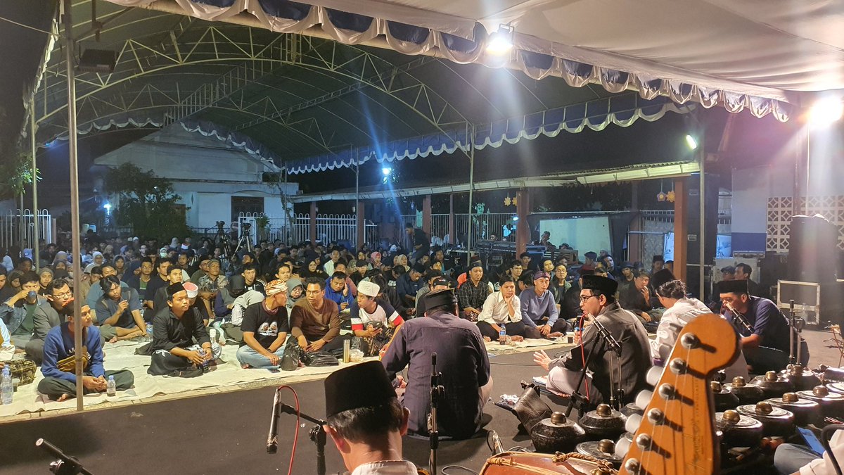 PatubMbel's tweet photo. #MocopatSyafaat adalah https://t.co/oK9y6UT73m