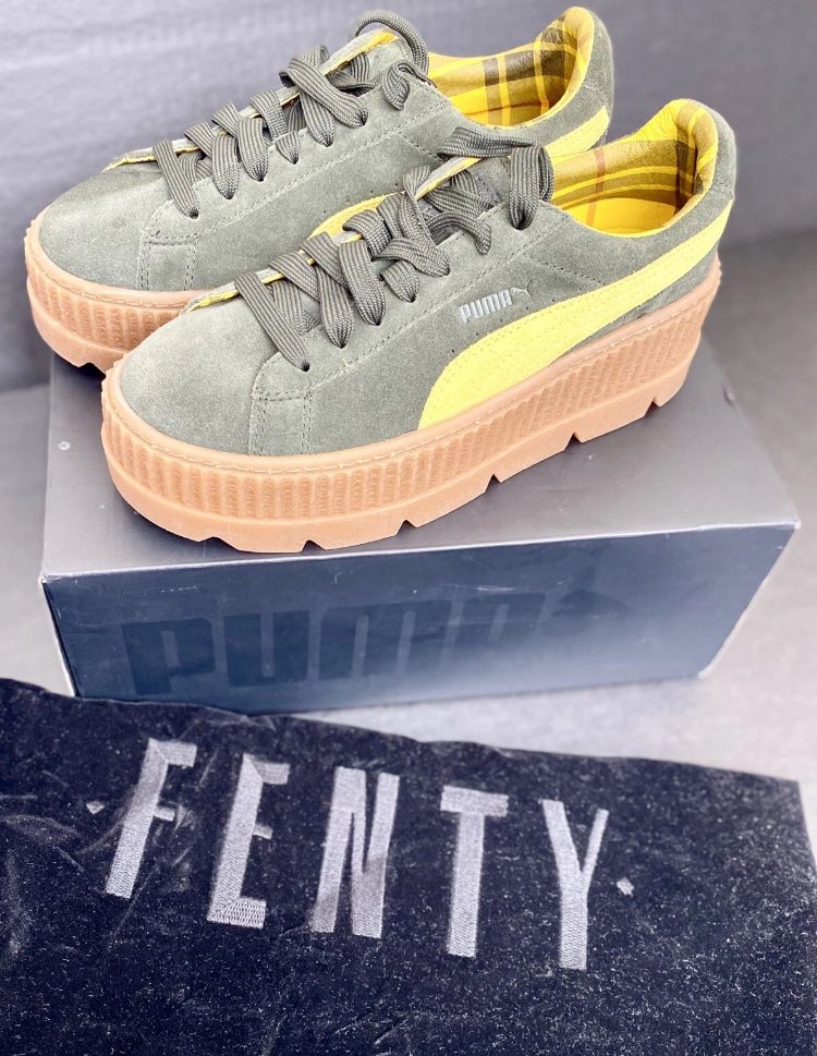 RonnieLewis4's tweet photo. #Puma #Fenty #Rihanna #Suede #Cleated #Creeper #Platform %Womens Green Sneakers Sz 8.5 https://t.co/6gyl9MTTgx #eBay via @eBay https://t.co/TrL2WcIXRZ