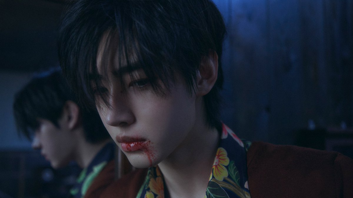 forheeseunghoon's tweet image. I’M NOT OKAY