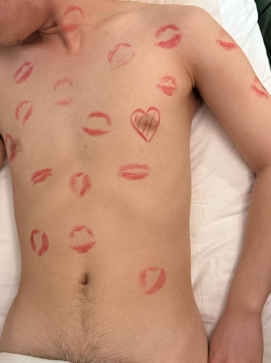 新人刚入圈，照片均为本人，请多关照。