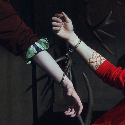 forheeseunghoon's tweet image. IM LOVING THIS 😳