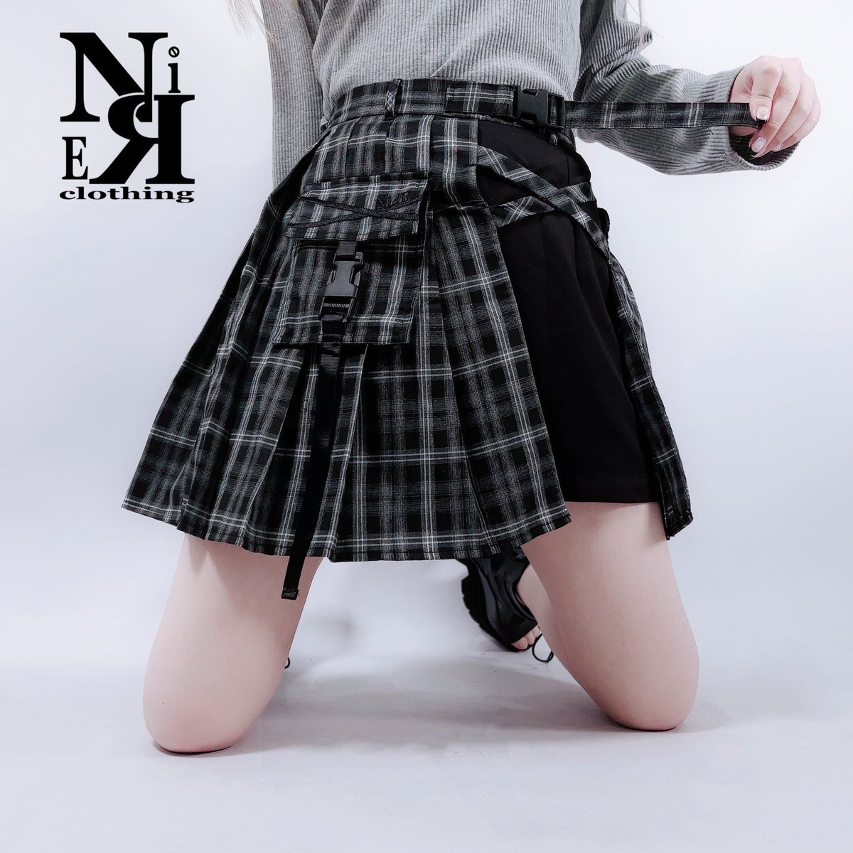 NieR_tokyo's tweet photo. 🎁本日〆切プレゼント企画🎁

こちらの当店オリジナル商品を

🎁2名様にプレゼント🎁

◼応募方法
フォロー(@NieR_tokyo) &amp; リポスト
◼締切〆  本日24時

是非ご参加ください🙇‍♂️🙇‍♀️ https://t.co/ESmN4gL2A3